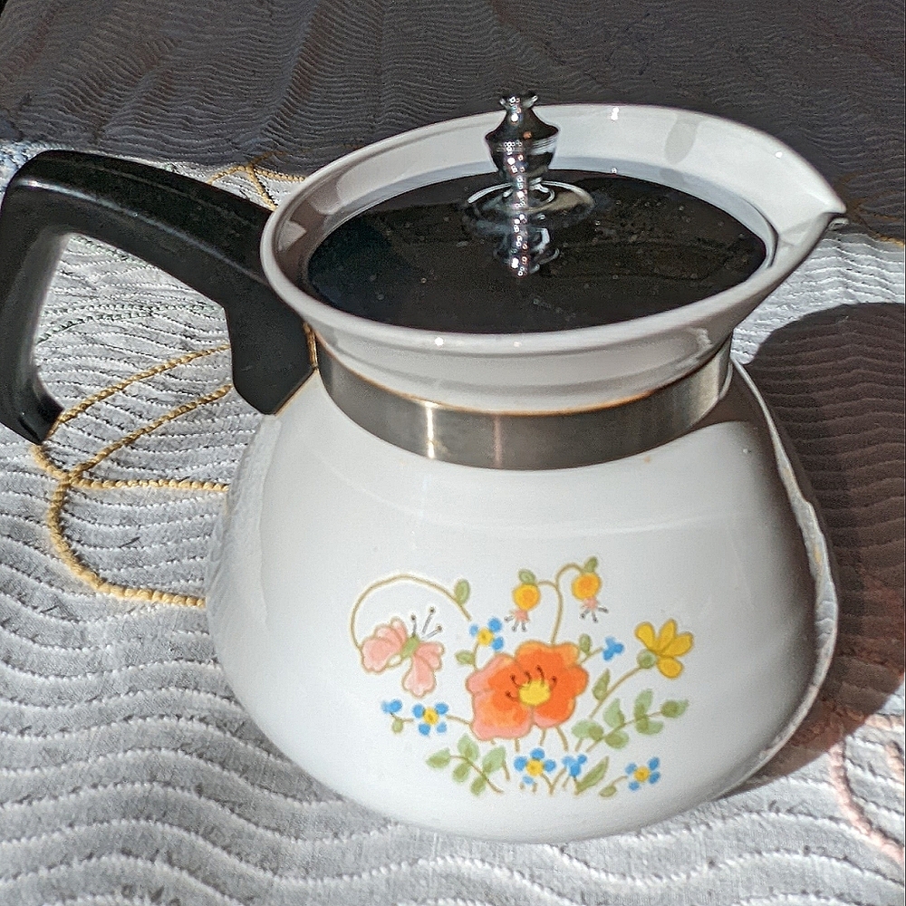 Vintage (and very cute) Corning Ware 6 cup Teapot in the Wildflower Pattern